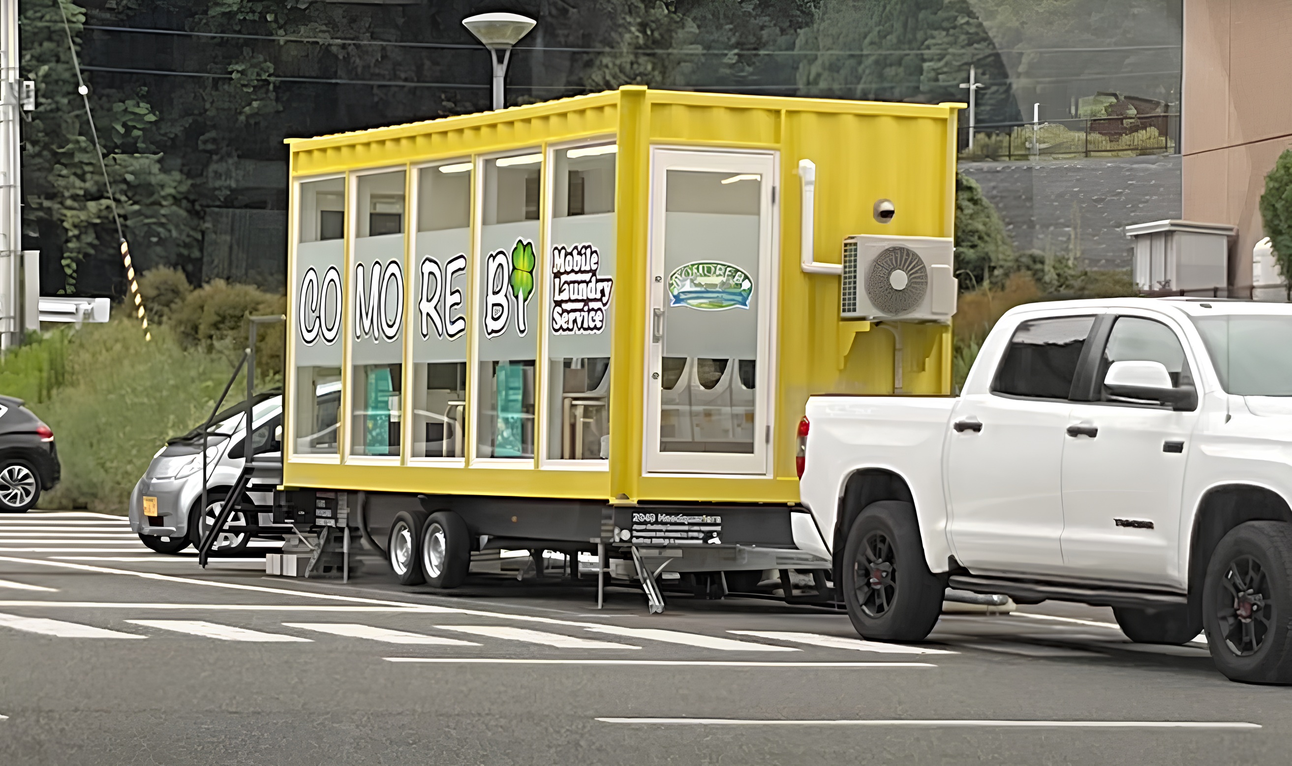 Japans Mobile Laundromat: Laundry on Wheels