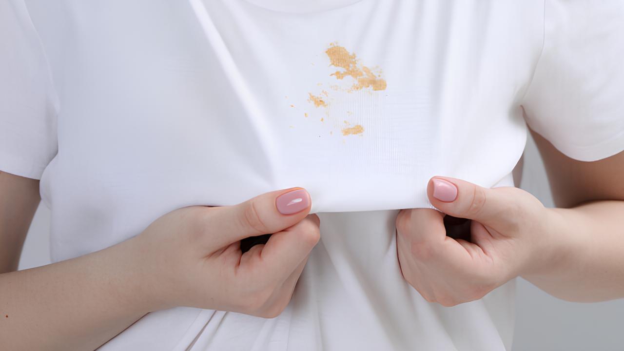 Må kjenne om flekkfjerningsforholdsregler for vaskerom